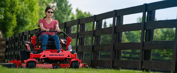 Gravely ZT HD zero-turn residential lawn mowers